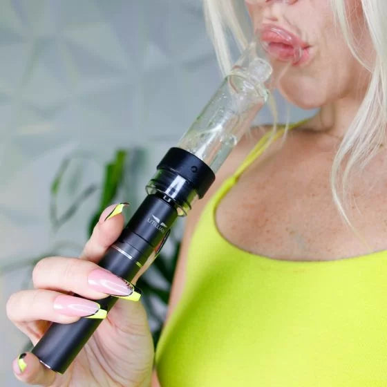 utillian 5 v4 wax pen vaporizer (taxes extra) utillian 5 v4 wax pen vaporizer (taxes extra)